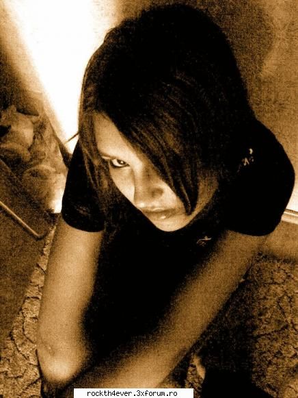 poze emo shi inca una...