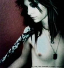 DecE bill si nu georg? - pu cine e Bill sexy// pu cine e Georg// eu cred - Bill Kaulitz