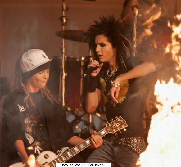 FoTo - Uitati o poza care imi place - Tom & Bill KAULITZ