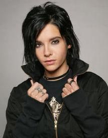 Foto lui Bill - pun si io cea una din cele mai tari poze din lume - Bill Kaulitz