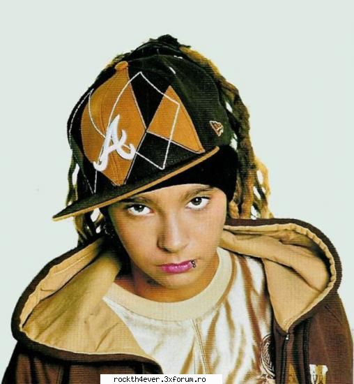 ce va place cel mai mult la Tom? - Da unii se rid lin ca sia facut macarone in cap - Tom Kaulitz