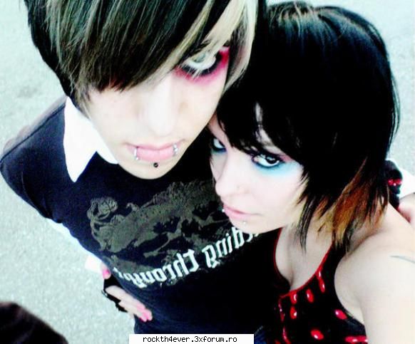 poze q piercinguri - de ce sa ii convingi????? te duci shi faci/// nu - emo